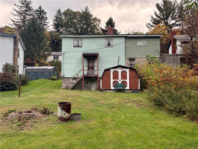 House for sale in Davistown, Saltlick Township