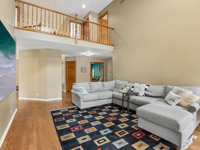 House for sale in Mchenry, Illinois