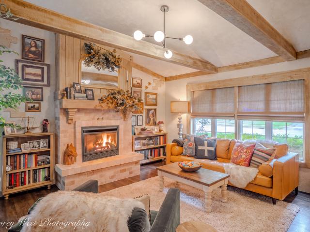 House for sale in Dekalb, Illinois