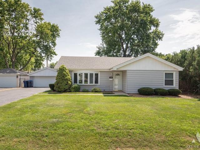House for sale in Worth, Illinois