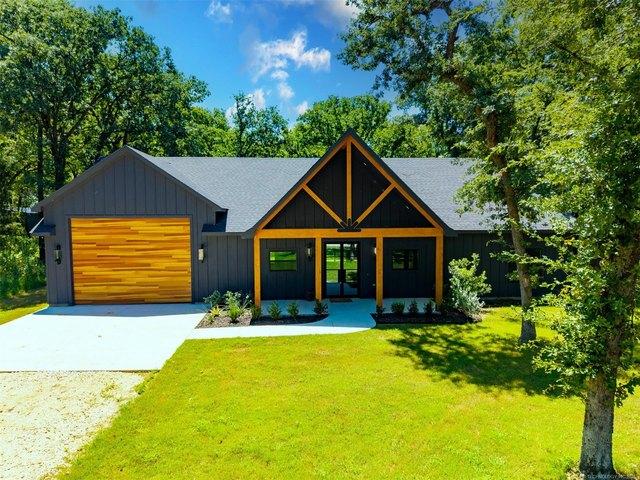 House for sale in Kingston, Oklahoma