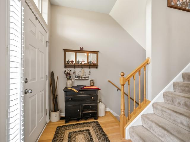 Condo for sale in North Aurora, Illinois
