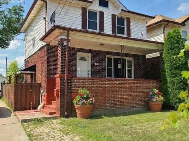 House for sale in RiverWest, Windsor