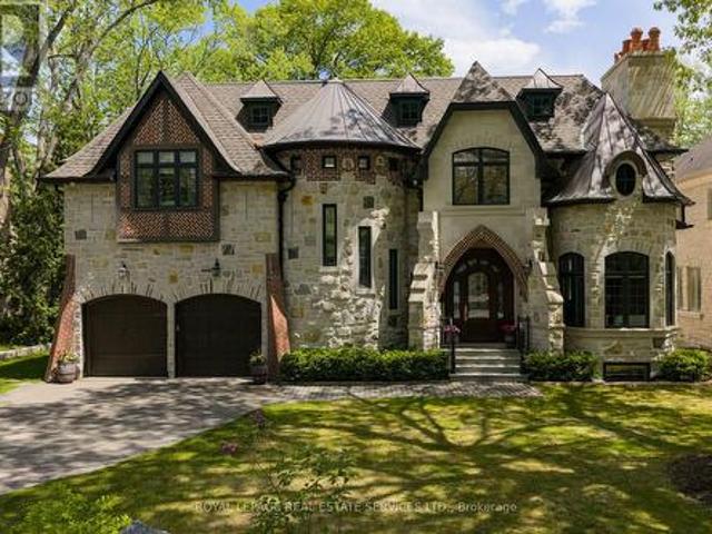 House for sale in Mississauga, Ontario