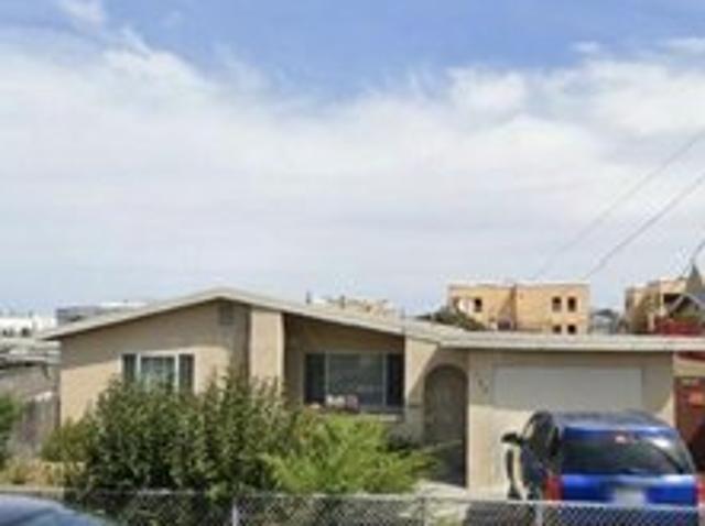 House for sale in Seaside