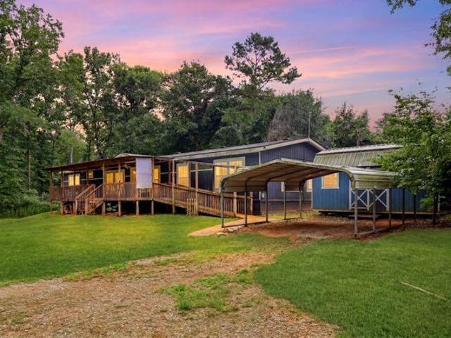 House for sale in Harrison, Texas