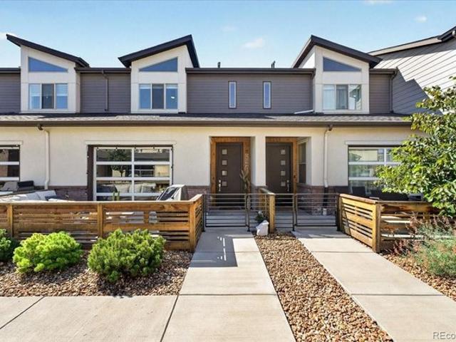 Townhouse for sale in Wheat Ridge, Colorado