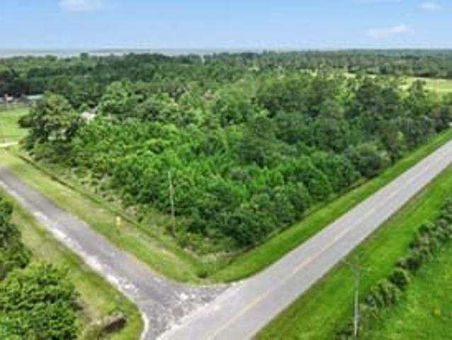 Land for sale in Chambers, Texas