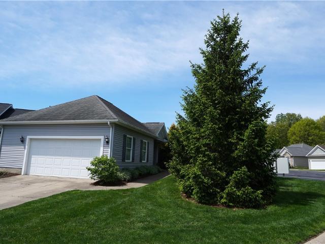 House for sale in Summit, Ohio