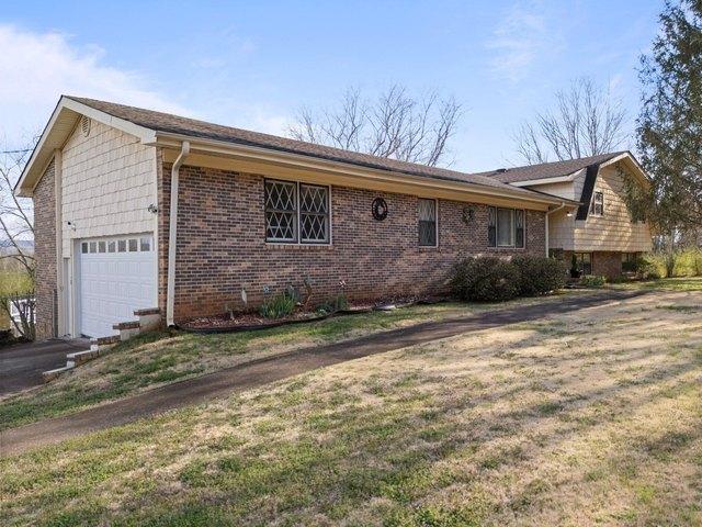 House for sale in Hollywood, Alabama