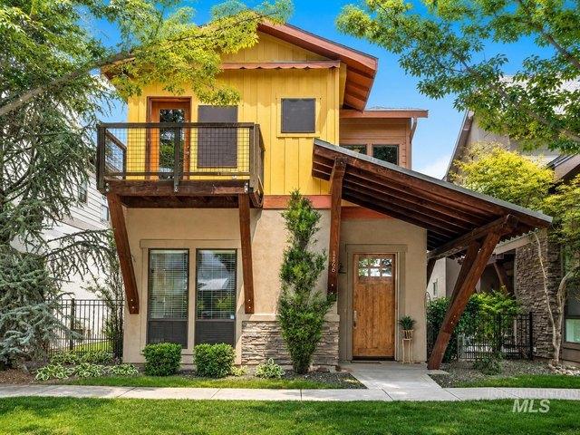 House for sale in Eagle, Idaho