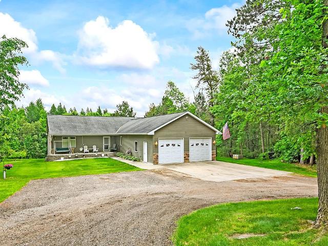 House for sale in Hubbard, Minnesota