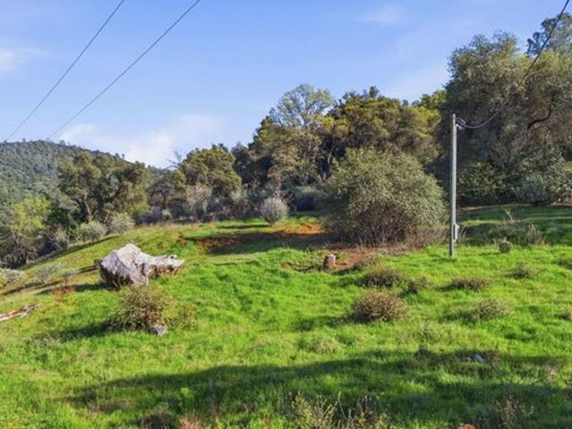 Land for sale in Sonora, California