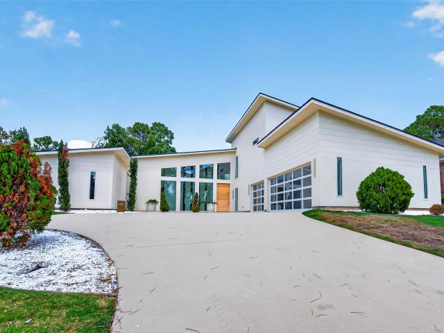 House for sale in Montgomery, Texas
