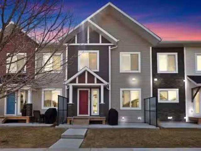 Condo for sale in Airdrie, Alberta