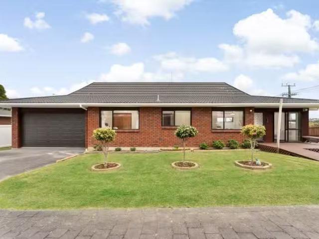 House for rent in Wairau Valley