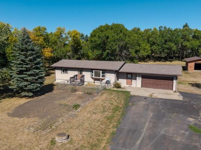 House for sale in Valley City, North Dakota