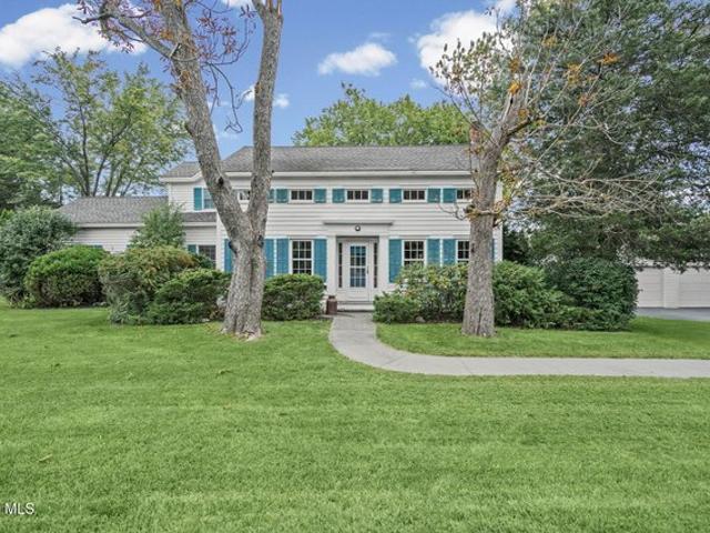 House for sale in Guilderland, New York