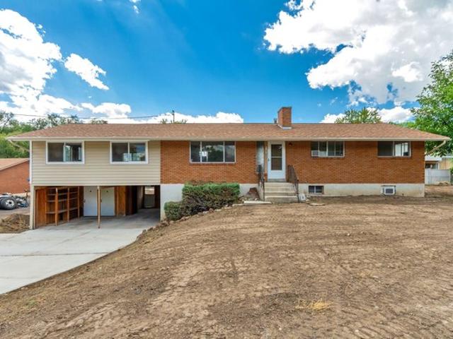 House for sale in Orem, Utah