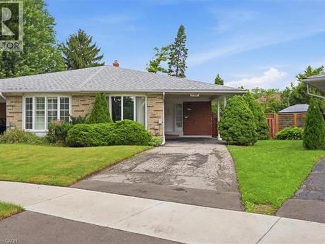 House for sale in Mississauga, Ontario