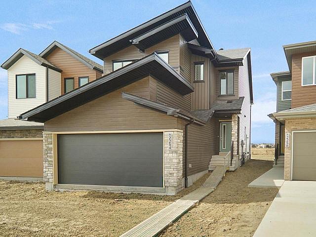House for sale in Wedgewood, Alberta