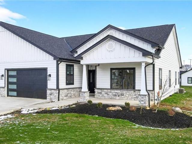 House for sale in Claridge, Pennsylvania