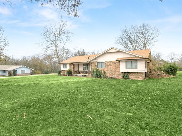 House for sale in Ark