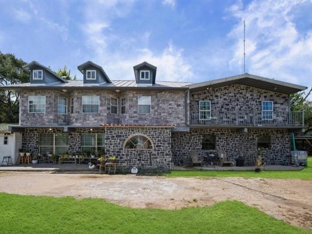 Farm for sale in Weimar, Texas