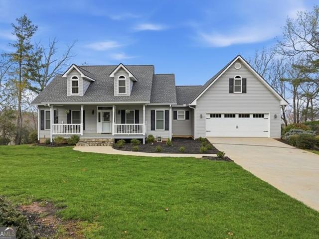 House for sale in Sautee Nacoochee, Georgia