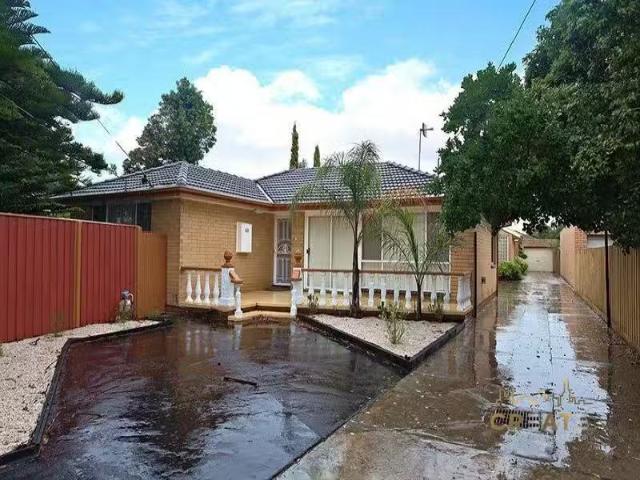 House for rent in Albion, Victoria