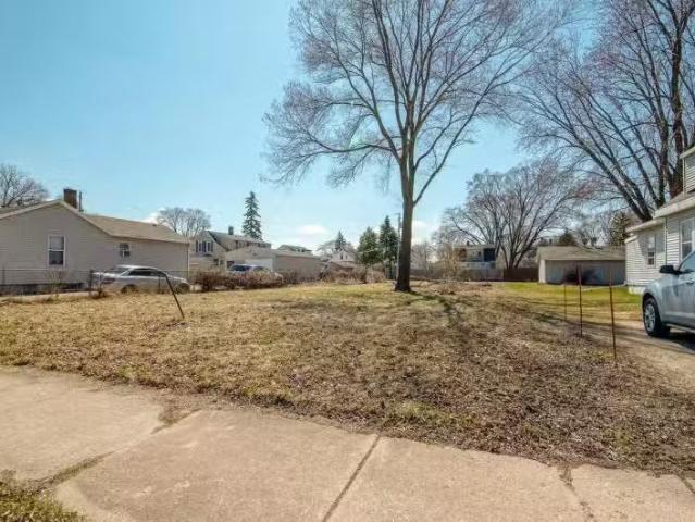 House for sale in Green Bay