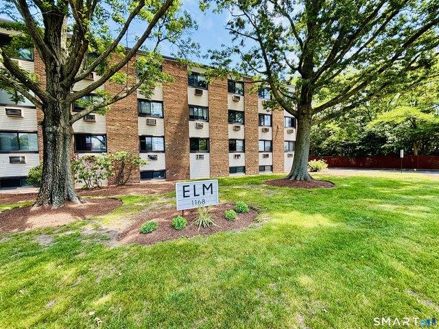 Condo for sale in Stratford, Connecticut