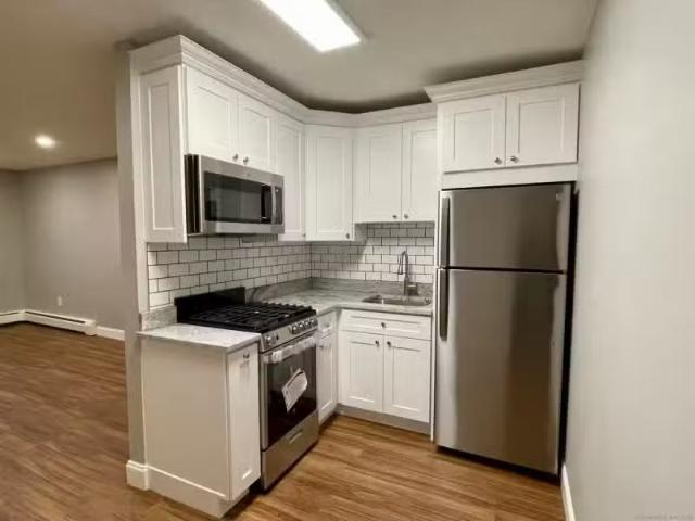 Apartment for rent in Trumbull