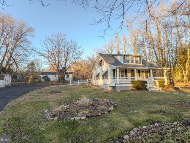 House for sale in Lothian, Maryland