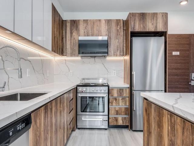 Apartment for rent in Davie Village, Vancouver