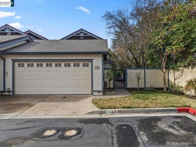 Townhouse for sale in Pleasanton, California