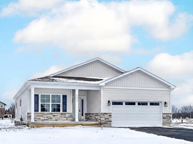 House for sale in Mchenry, Illinois
