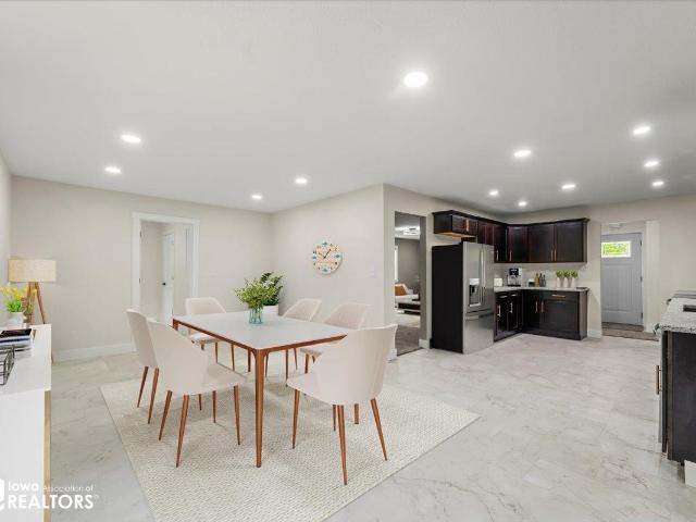 House for sale in Iowa Falls, Iowa