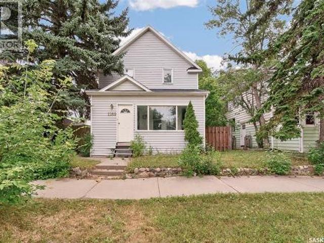House for sale in Moose Jaw, Saskatchewan
