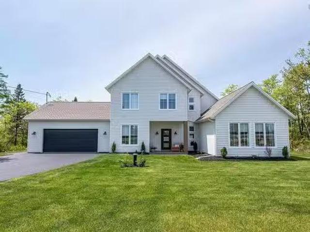 House for sale in Fall River, Nova Scotia