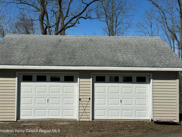 House for sale in Schodack Landing, New York