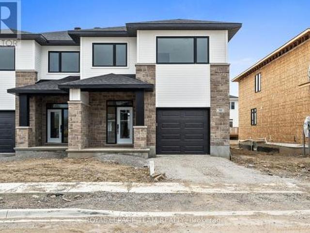 House for sale in Brockville, Ontario