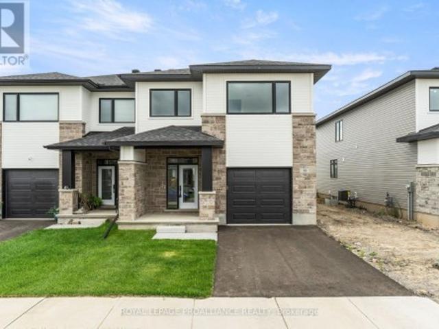 House for sale in Brockville, Ontario
