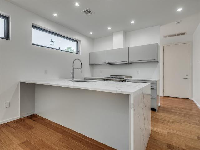 Townhouse for sale in Oklahoma City, Oklahoma
