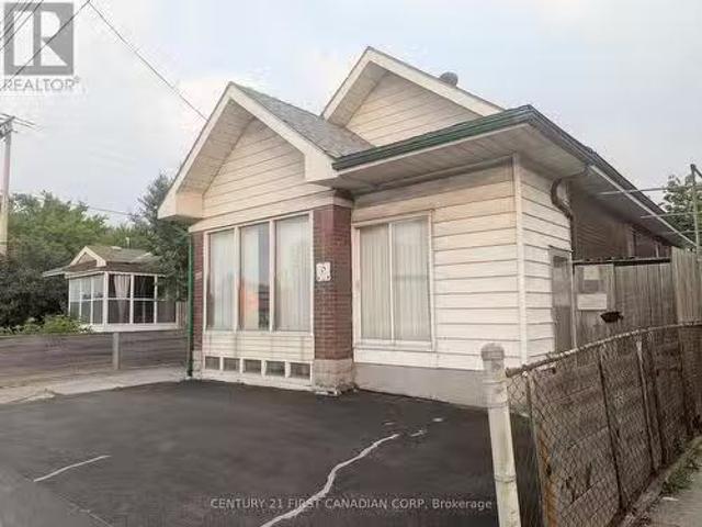 House for sale in Arva, Ontario