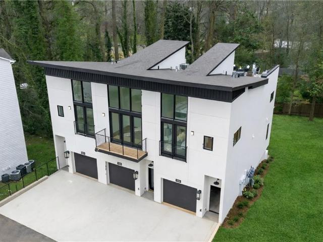 Townhouse for sale in Atlanta, Georgia