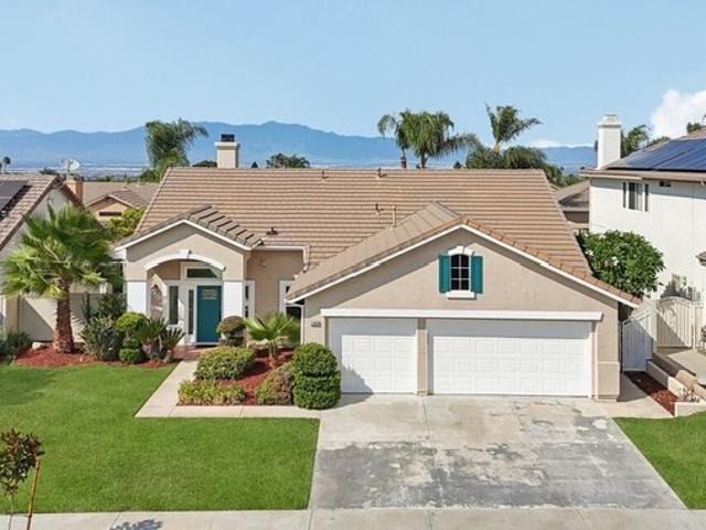 House for sale in Corona, Riverside County