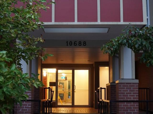 Apartment for sale in Surrey, British Columbia