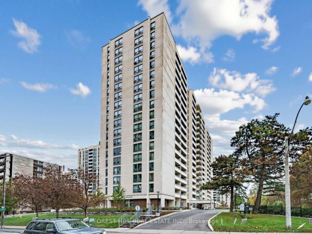 Apartment for rent in Eglinton—Lawrence, Toronto