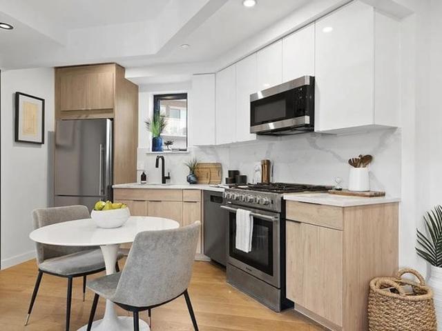 Condo for sale in Queens County, New York